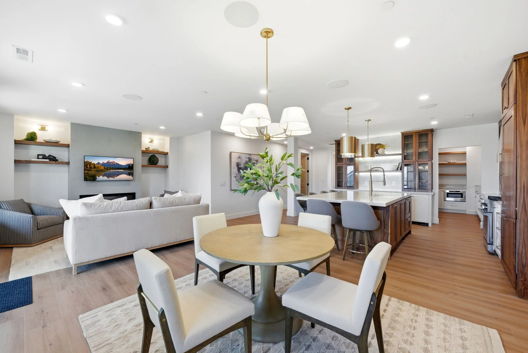 Dining room, living room and kitchen